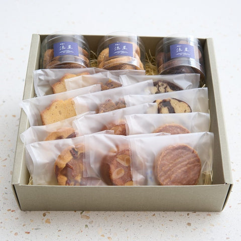≪流星群 トロワ-Trois-≫ お菓子15個入りギフトBOX
